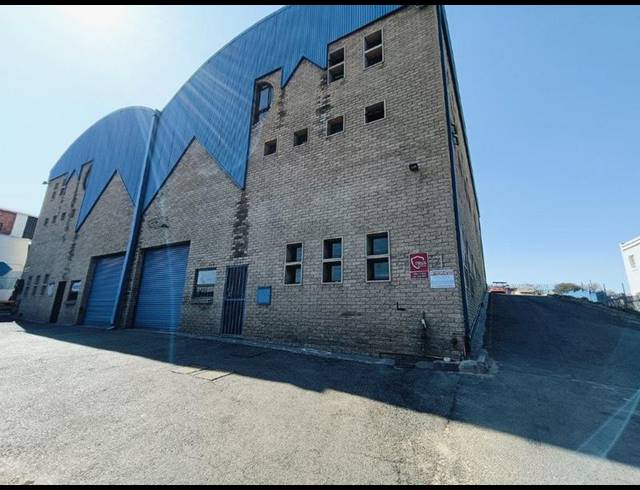 INDUSTRIAL PROPERTY TO RENT IN HALFWAY HOUSE